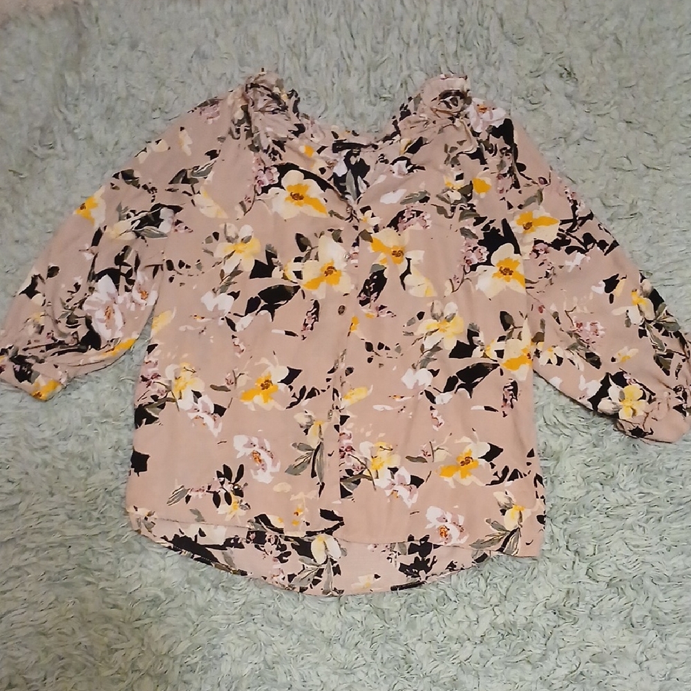 Adrienne Vittadini Blush Pink Floral Puff Sleeve Blouse